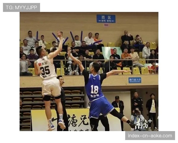 粤BA联赛坚持主客场制办赛模式,全年248场较量全省轮番上演 粤BA联赛坚持主客场制办赛模式,全年248场较量全省轮番上演